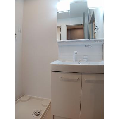 ＤＫ　ＳＥＬＥＣＴ　ラフィネⅢ 102【管理NO：1-028411601-01020】 ★家具家電は申し込み後に搬入しますの物件画像