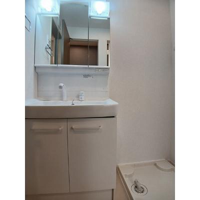ＤＫ　ＳＥＬＥＣＴ　ラフィネⅢ 101【管理NO：1-028411601-01010】 ★家具家電は申し込み後に搬入しますの物件画像