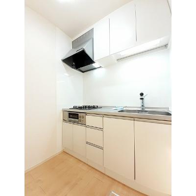 ポルトボヌール４８　Ⅰ 102【管理NO：1-024685201-01020】 ★家具家電は申し込み後に搬入しますの物件画像