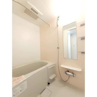 レット・イット・ビィ１ 203【管理NO：1-024053301-02030】 ★家具家電は申し込み後に搬入します★の物件画像