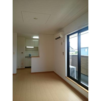 カーム・リリー 203【管理NO：1-015123901-02030】 ★家具家電は申し込み後に搬入します★の物件画像