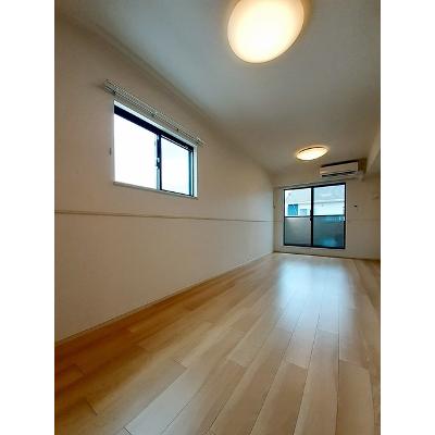 葉月 206【管理NO：1-027611201-02050】 ★家具家電は申し込み後に搬入しますの物件画像