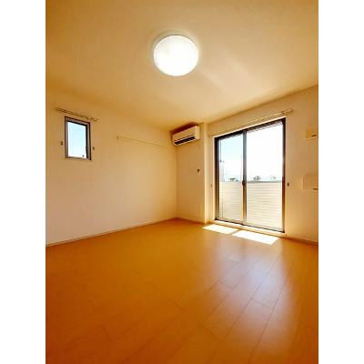 ＳＫＨ２７　Ⅱ 101【管理NO：1-020699102-01010】 ★家具家電は申し込み後に搬入しますの物件画像