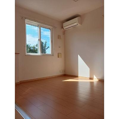 ガーデン西垣生 103【管理NO：1-016740901-01030】 ★家具家電は申し込み後に搬入しますの物件画像