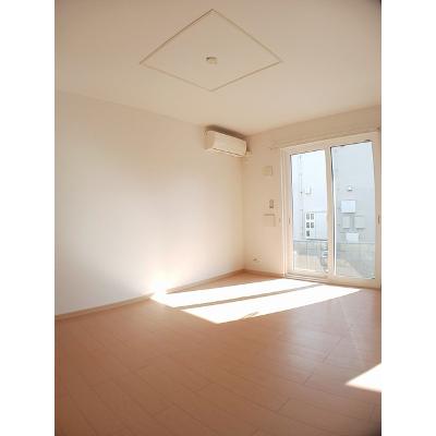 ユリエイルガーデン 101【管理NO：1-016533001-01010】 ★家具家電は申し込み後に搬入しますの物件画像