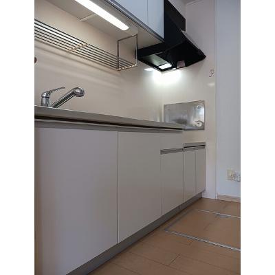 ラ・フィレッジ・Ｎ 102【管理NO：1-015146601-01020】 ★家具家電は申し込み後に搬入しますの物件画像