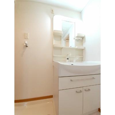 ファスタージュ　Ⅱ 102【管理NO：1-014997602-01020】 ★家具家電は申し込み後に搬入しますの物件画像