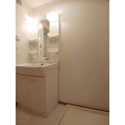 ゼファーＣ 201【管理NO：1-014880103-02010】 ★家具家電は申し込み後に搬入しますの物件画像