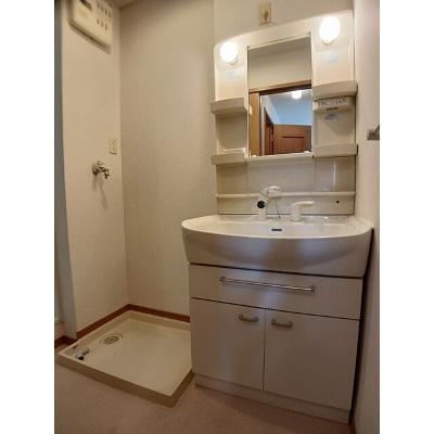 パラッツォＭ 101【管理NO：1-014801301-01010】 ★家具家電は申し込み後に搬入しますの物件画像
