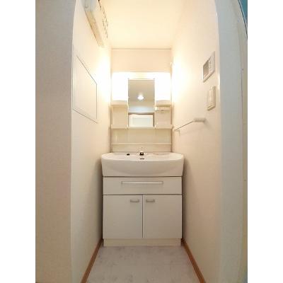 レーベン・バオム　Ｃ 203【管理NO：1-014268203-02030】 ★家具家電は申し込み後に搬入します 2026年07月下旬入居可能の物件画像