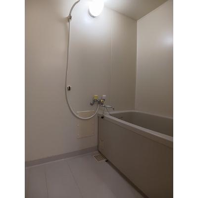ウエストコート　Ａ 203【管理NO：1-006158201-02030】 ★家具家電は申し込み後に搬入します★の物件画像