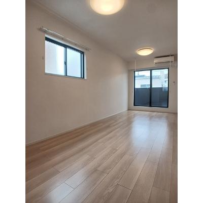 エストレージャⅡ 203【管理NO：1-028360902-02030】 ★家具家電は申し込み後に搬入します★の物件画像