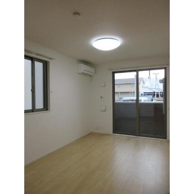 アンビエンテ　アイ 101【管理NO：1-024839701-01010】 ★家具家電は申し込み後に搬入しますの物件画像