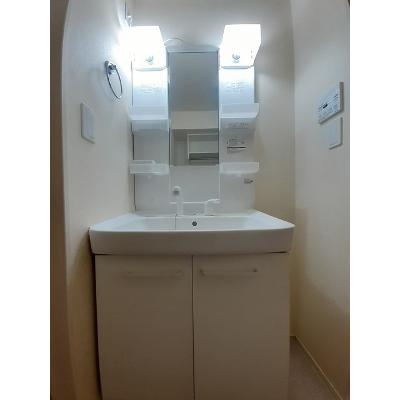 サンシャインスカリバー　Ⅴ 203【管理NO：1-022477301-02030】 ★家具家電は申し込み後に搬入しますの物件画像