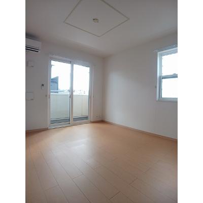 メルヘンライツ 101【管理NO：1-016784701-01010】 ★家具家電は申し込み後に搬入しますの物件画像