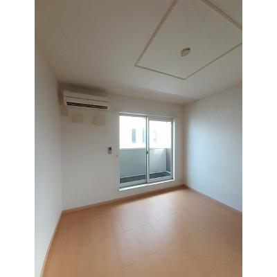 エルヴェ・クレール 201【管理NO：1-016022301-02010】 ★家具家電は申し込み後に搬入しますの物件画像