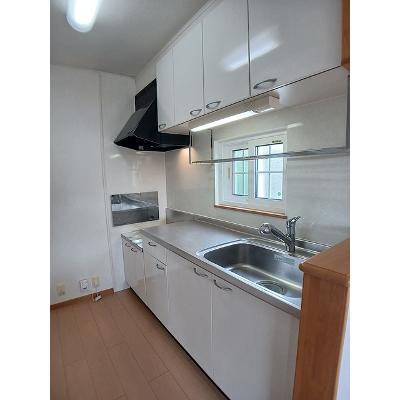 ゼファーＴ２ 202【管理NO：1-015436302-02020】 ★家具家電は申し込み後に搬入しますの物件画像