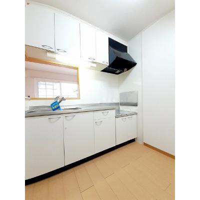 ミルト　ソレイユⅡ 201【管理NO：1-015277801-02010】 ★家具家電は申し込み後に搬入します★の物件画像