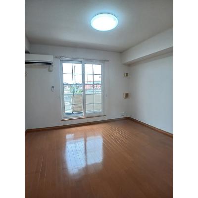 ラフレシールはなみずき 205【管理NO：1-013953501-02040】 ★家具家電は申し込み後に搬入しますの物件画像