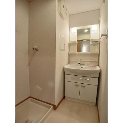 ラフレシールはなみずき 205【管理NO：1-013953501-02040】 ★家具家電は申し込み後に搬入しますの物件画像