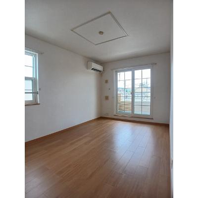 ポム・ド・テール 201【管理NO：1-013709901-02010】 ★家具家電は申し込み後に搬入します★の物件画像
