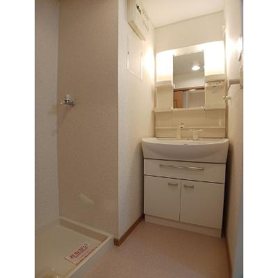シトラスイン 202【管理NO：1-013467901-02020】 ★家具家電は申し込み後に搬入します★の物件画像