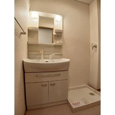 シトラスイン 103【管理NO：1-013467901-01030】 ★家具家電は申し込み後に搬入します★の物件画像