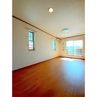 ウインド・ヒルⅡ 203【管理NO：1-013392402-02030】 ★家具家電は申し込み後に搬入します★の物件画像