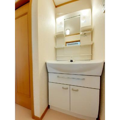 ウインド・ヒルⅡ 203【管理NO：1-013392402-02030】 ★家具家電は申し込み後に搬入します★の物件画像