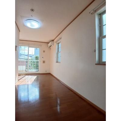 ウインド・ヒルⅠ 101【管理NO：1-013392401-01010】 ★家具家電は申し込み後に搬入します★の物件画像