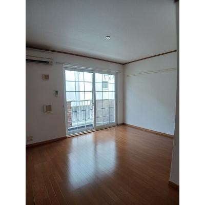 リブウェルさや 102【管理NO：1-013083001-01020】 ★家具家電は申し込み後に搬入します★の物件画像