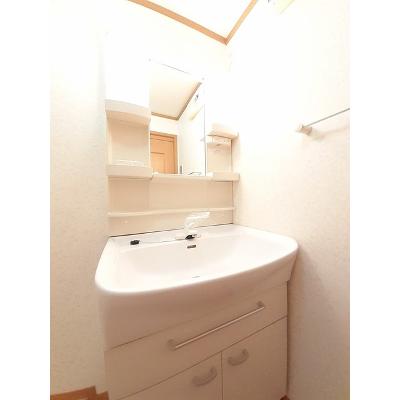 プラシードカーサⅡ 101【管理NO：1-012573102-01010】 ★家具家電は申し込み後に搬入します★の物件画像