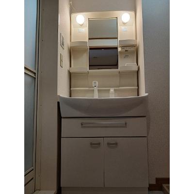 セレノ 201【管理NO：1-012448301-02010】 ★家具家電は申し込み後に搬入しますの物件画像