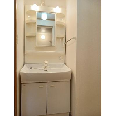 サン　リット　Ｂ 202【管理NO：1-012200602-02020】 ★家具家電は申し込み後に搬入します★の物件画像