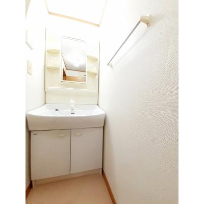 サン　リット　Ｂ 102【管理NO：1-012200602-01020】 ★家具家電は申し込み後に搬入します★の物件画像