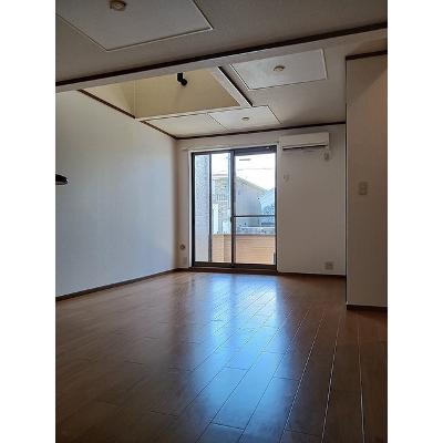 カルフ－ルＳ 105【管理NO：1-011761001-01040】 ★家具家電は申し込み後に搬入しますの物件画像