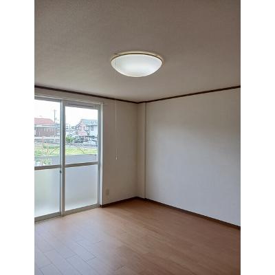 フォレスタ・Ｔ２ 105【管理NO：1-011253401-01040】 ★家具家電は申し込み後に搬入します★の物件画像