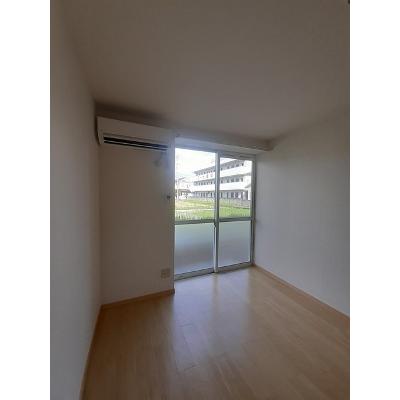 エルディム小栗 102【管理NO：1-009305901-01020】 ★家具家電は申し込み後に搬入します 2026年07月下旬入居可能の物件画像