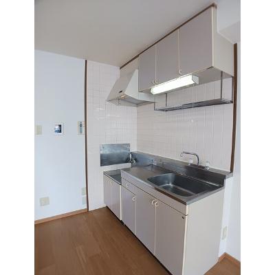 ドミールハイツ　Ⅴ 103【管理NO：1-007168401-01030】 ★家具家電は申し込み後に搬入します★の物件画像