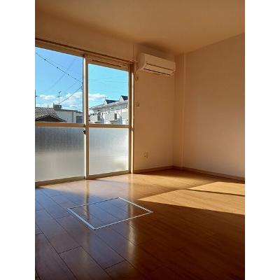 ドミールシャンテ 102【管理NO：1-005325901-01020】 ★家具家電は申し込み後に搬入しますの物件画像