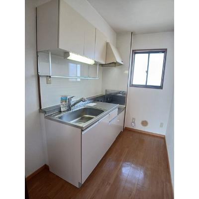 クレストール森松Ⅱ 202【管理NO：1-004773002-02020】 ★家具家電は申し込み後に搬入しますの物件画像
