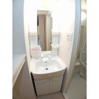 プランドール 106【管理NO：1-017860001-01060】 ★家具家電は申し込み後に搬入します★の物件画像