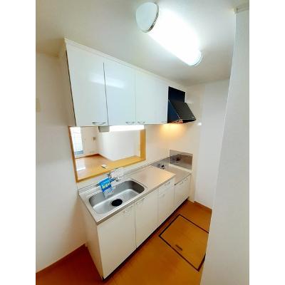プリムローズ　Ｂ 103【管理NO：1-014249802-01030】 ★家具家電は申し込み後に搬入しますの物件画像