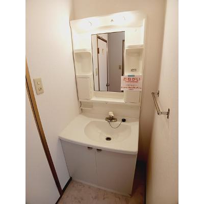 コモドハイツＡ 102【管理NO：1-010043401-01020】 ★家具家電は申し込み後に搬入しますの物件画像