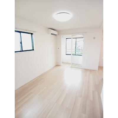 プリート南国Ⅱ 204【管理NO：1-028455201-02040】 ★家具家電は申し込み後に搬入しますの物件画像