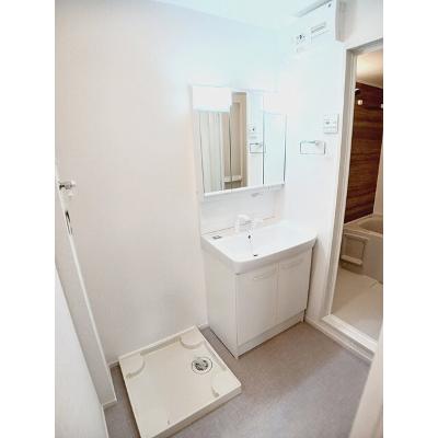 プリート南国Ⅱ 102【管理NO：1-028455201-01020】 ★家具家電は申し込み後に搬入しますの物件画像