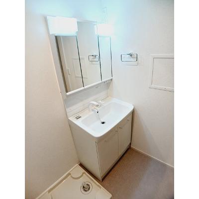 Ａｒｄｏｒ・Ｋ 301【管理NO：1-028416101-03010】 ★家具家電は申し込み後に搬入します★の物件画像