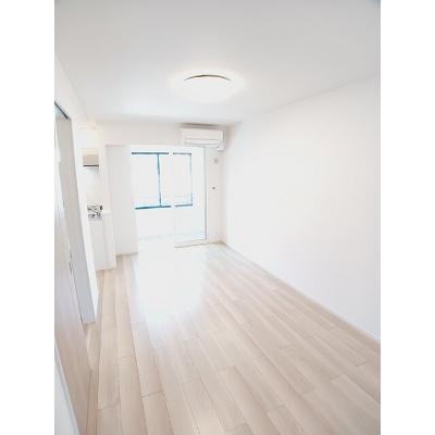 メゾンドラフォーレリーヴル　Ⅲ 203【管理NO：1-028314901-02030】 ★家具家電は申し込み後に搬入しますの物件画像