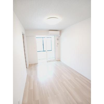 メゾンドラフォーレリーヴル　Ⅲ 104【管理NO：1-028314901-01040】 ★家具家電は申し込み後に搬入しますの物件画像