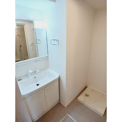 メゾンドラフォーレリーヴル　Ⅲ 104【管理NO：1-028314901-01040】 ★家具家電は申し込み後に搬入しますの物件画像